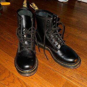 Doc Martens 1460 Smooth Leather Boots
